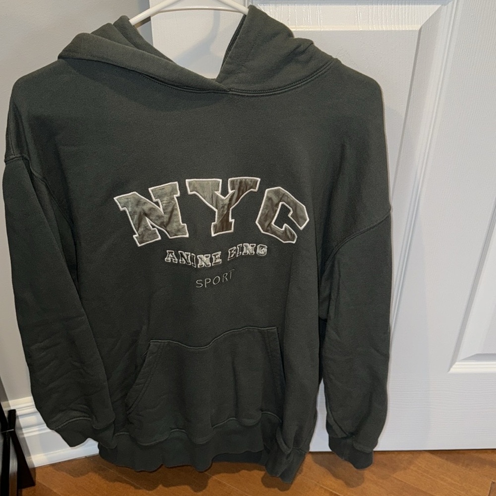 ✨✨Anine Bing size XXS sweatshirt- offers welcomed. Must go!!!!!✨✨